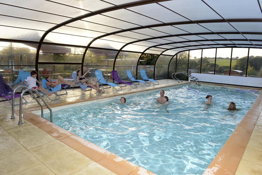 Les Roulottes & Cottages Du Moulin Chenille-Change ภายนอก รูปภาพ