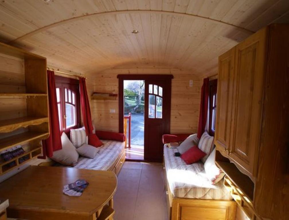 Les Roulottes & Cottages Du Moulin Chenille-Change ภายนอก รูปภาพ